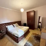 Appartamento Center Easy Tirana