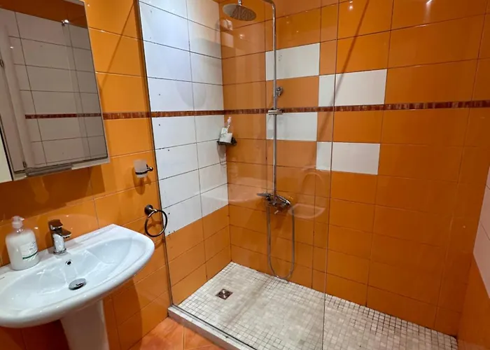 Center Easy アパート