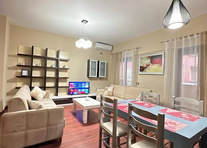 Center Easy Τίρανα