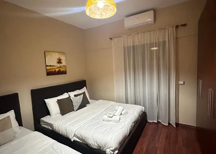 Center Easy * Τίρανα