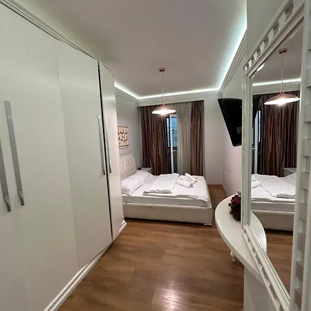 Apartment Center Easy Tirana