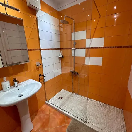 Center Easy Apartment