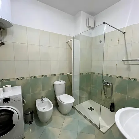 Center Easy Apartment