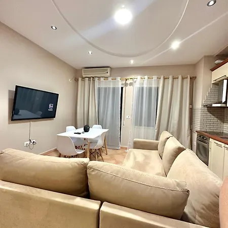 Center Easy * Тирана