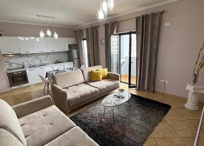 Center Easy * טיראנה